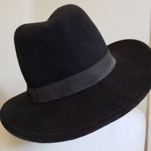 Black Wool Unisex Hat Never Worn XL Nw/oT